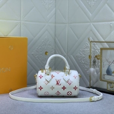 Louis Vuitton Speedy Bags